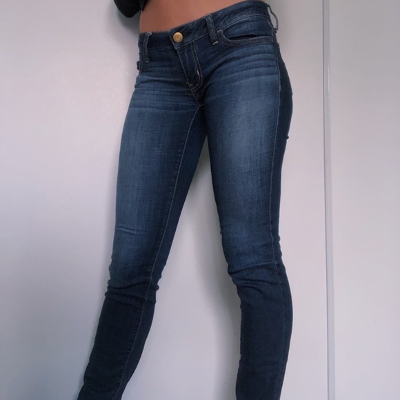 🦋AMERICAN EAGLE MID RISE SKINNY JEGGING🦋 - Picture 1 of 3